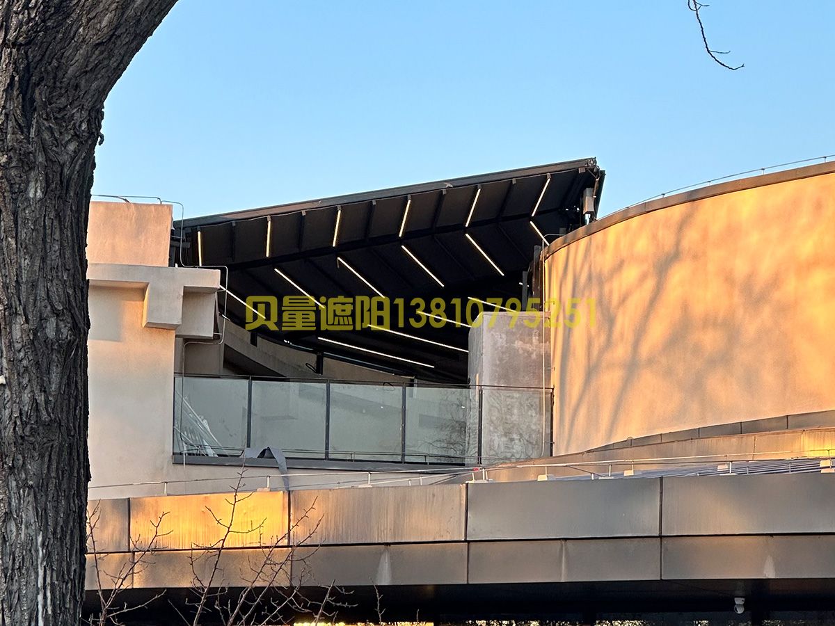 折叠天幕之异型灰色框架和灰色膜布2.jpg