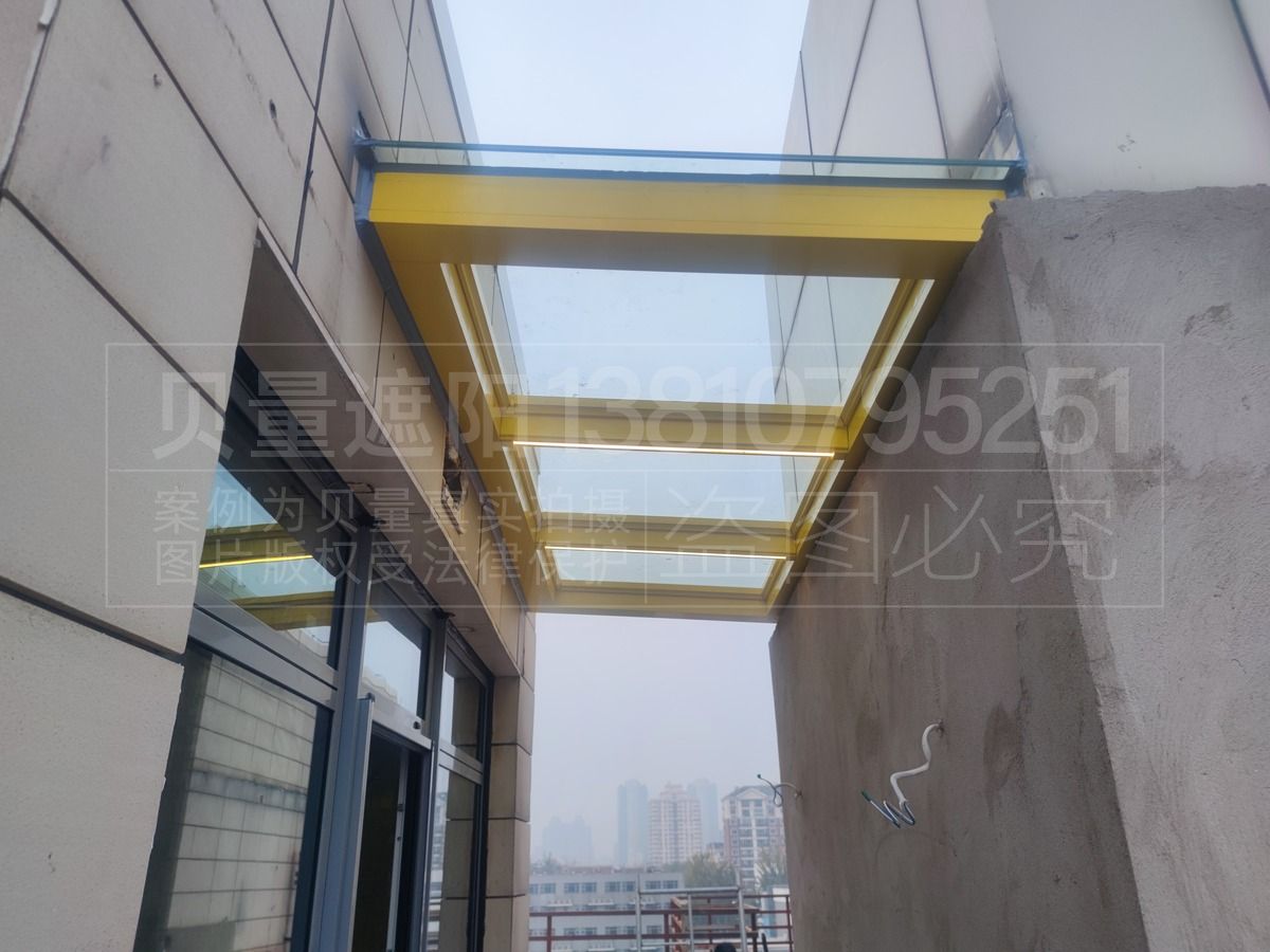 富力城E区-全盒伸缩篷&铝合金遮雨棚组合解决方案(图9) 80a71dfe5d7121ac93582f30af373411.jpg