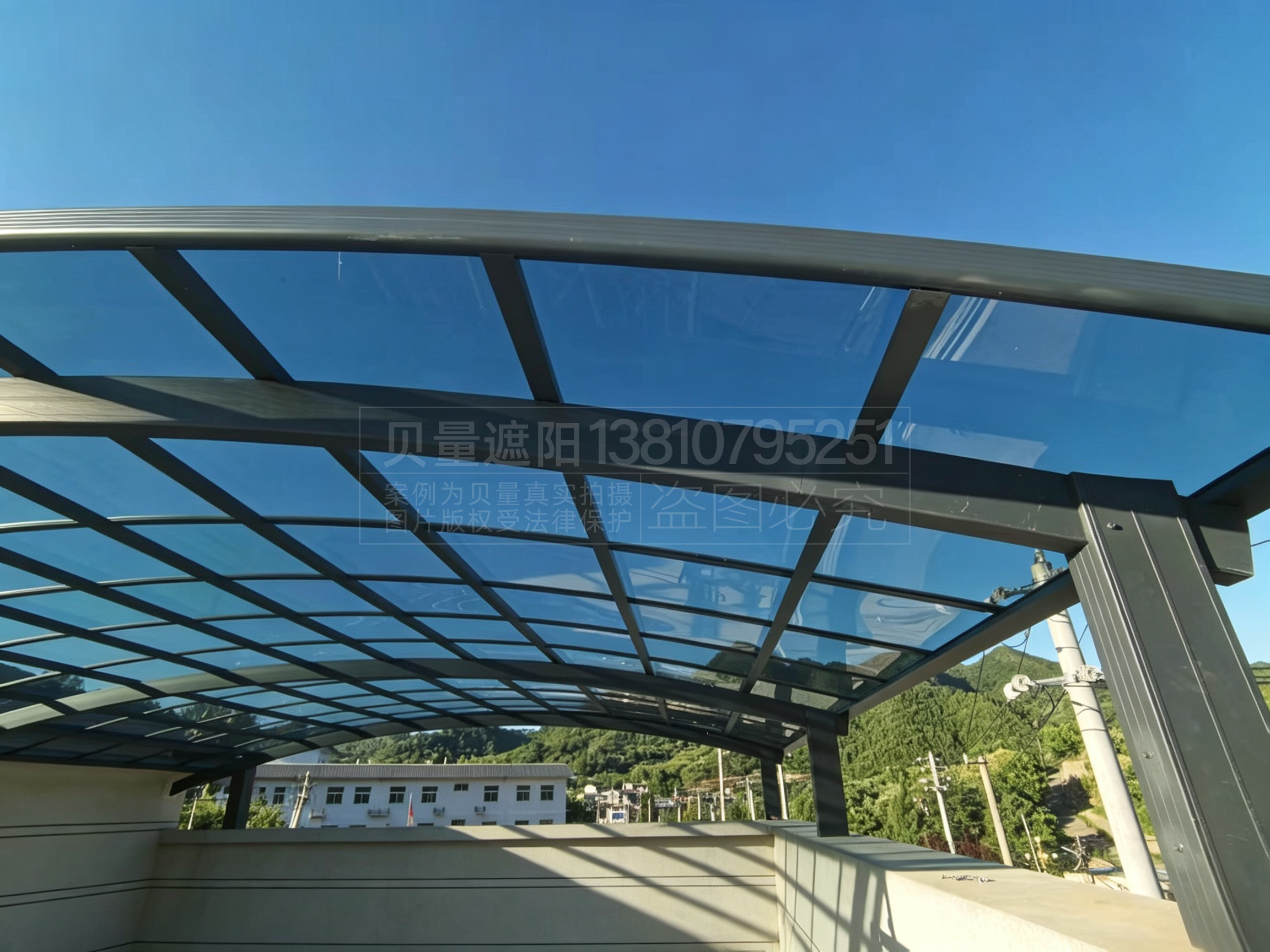 北京市昌平区延寿镇下庄村·自建房顶层露台耐力板罩棚(图12) 安装前2 (8).png