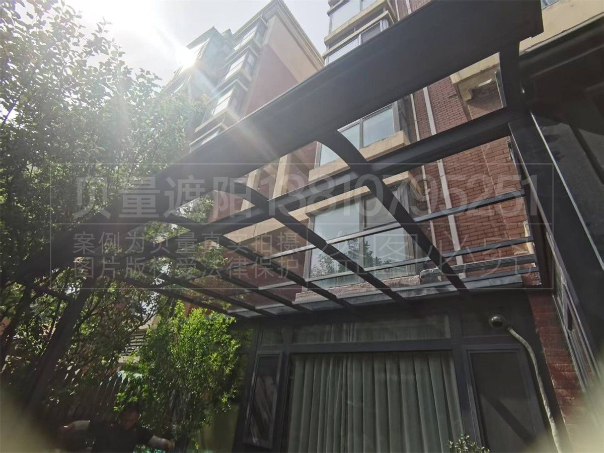 北京市大兴亦庄开泰西里 · 耐力板雨棚(图1) 微信图片_2026-06-04_105018_555.jpg